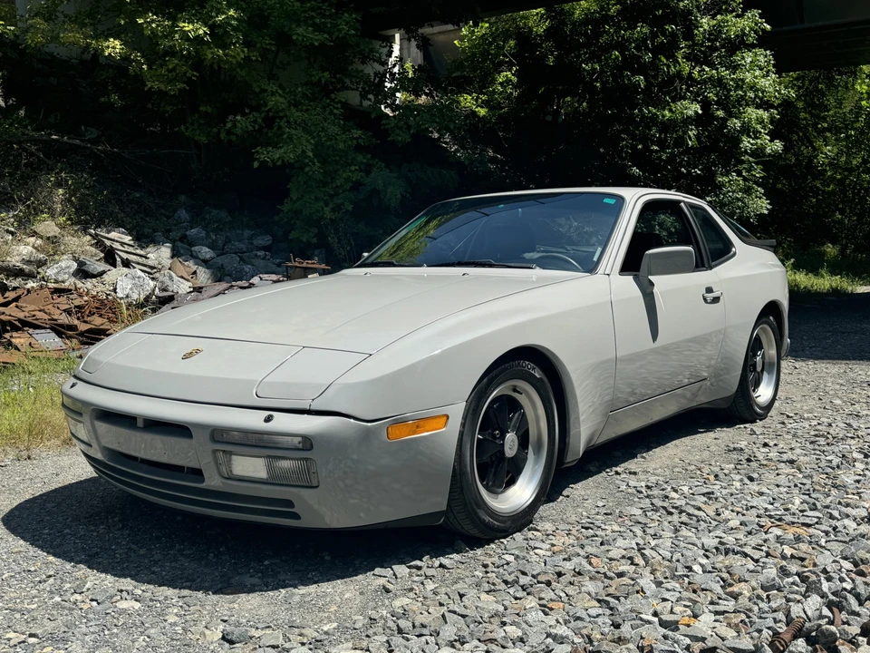 1986 Porsche 944 Turbo - Image 3 of 31