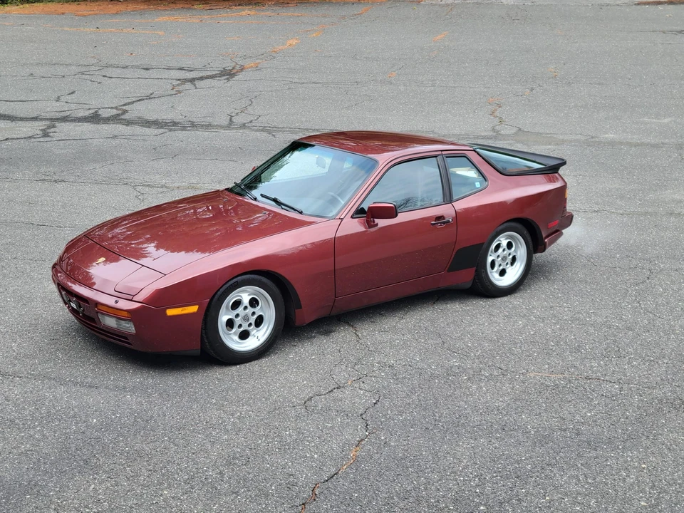 1986 Porsche 944 Turbo - Image 9 of 31
