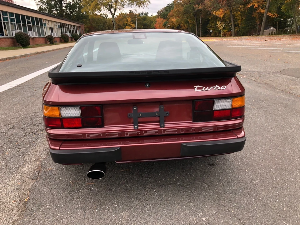 1986 Porsche 944 Turbo - Image 7 of 31