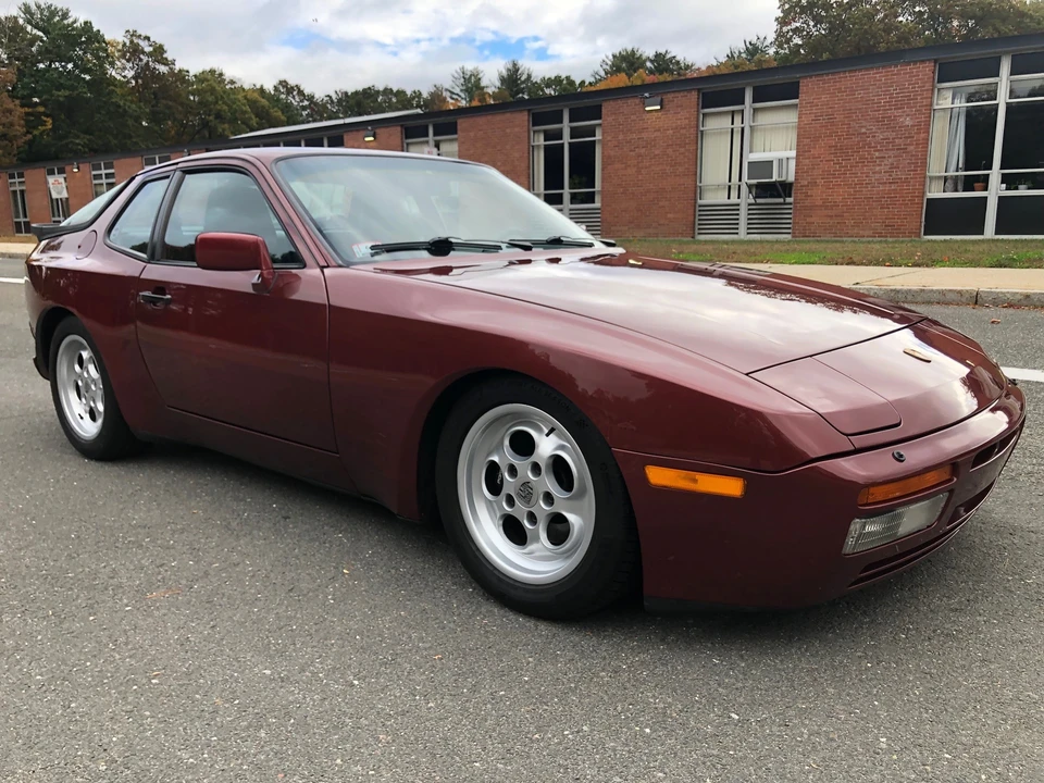 1986 Porsche 944 Turbo - Image 12 of 31