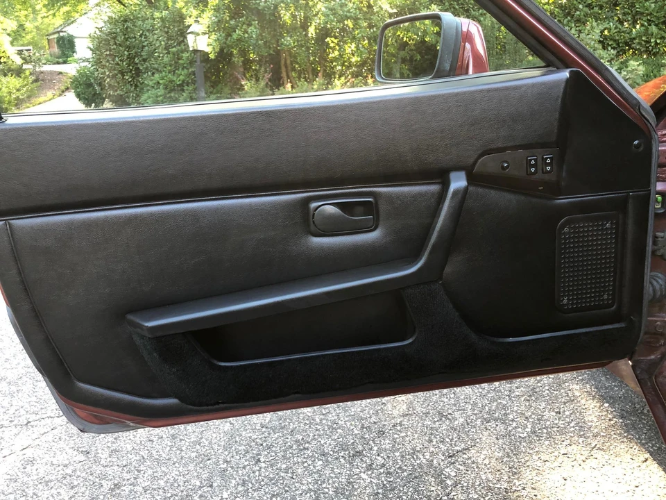 1986 Porsche 944 Turbo - Image 30 of 31
