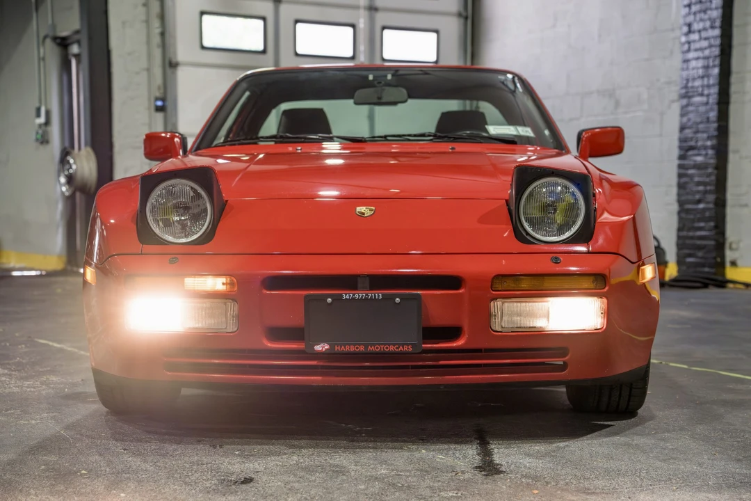 1986 Porsche 944 Turbo - Image 14 of 31