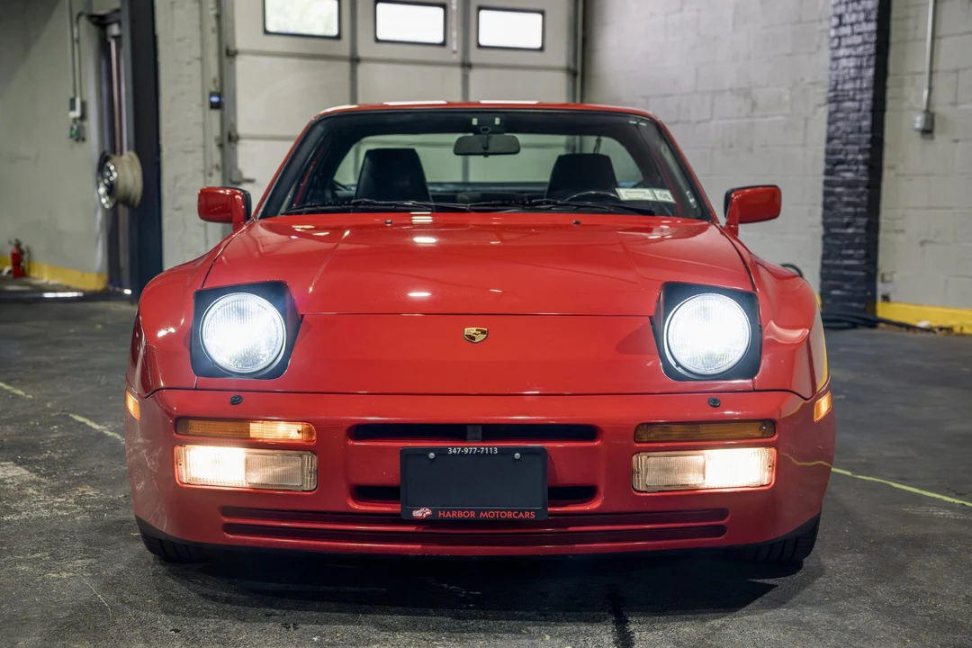 1986 Porsche 944 Turbo - Image 15 of 31