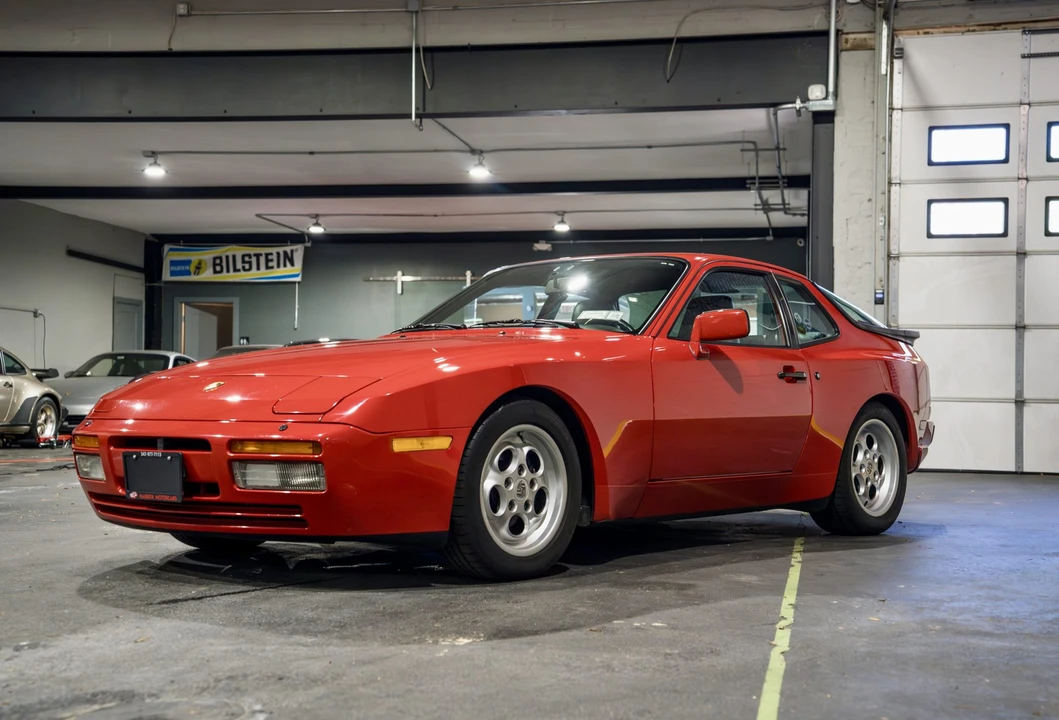 1986 Porsche 944 Turbo - Image 10 of 31