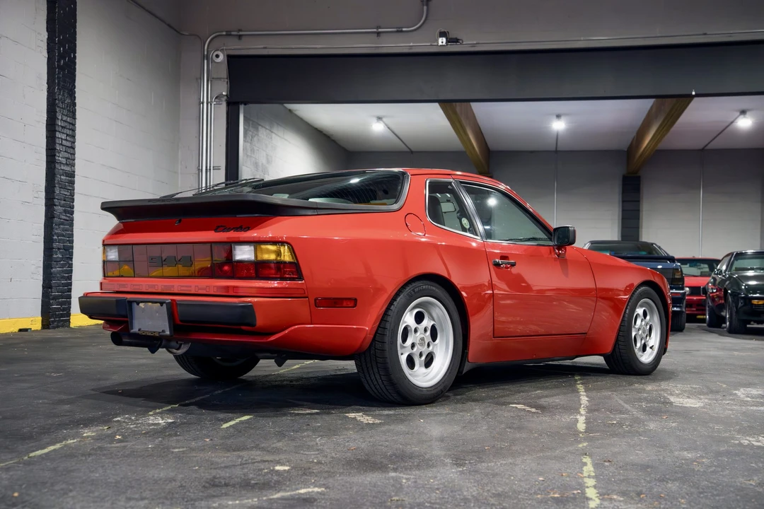 1986 Porsche 944 Turbo - Image 5 of 31