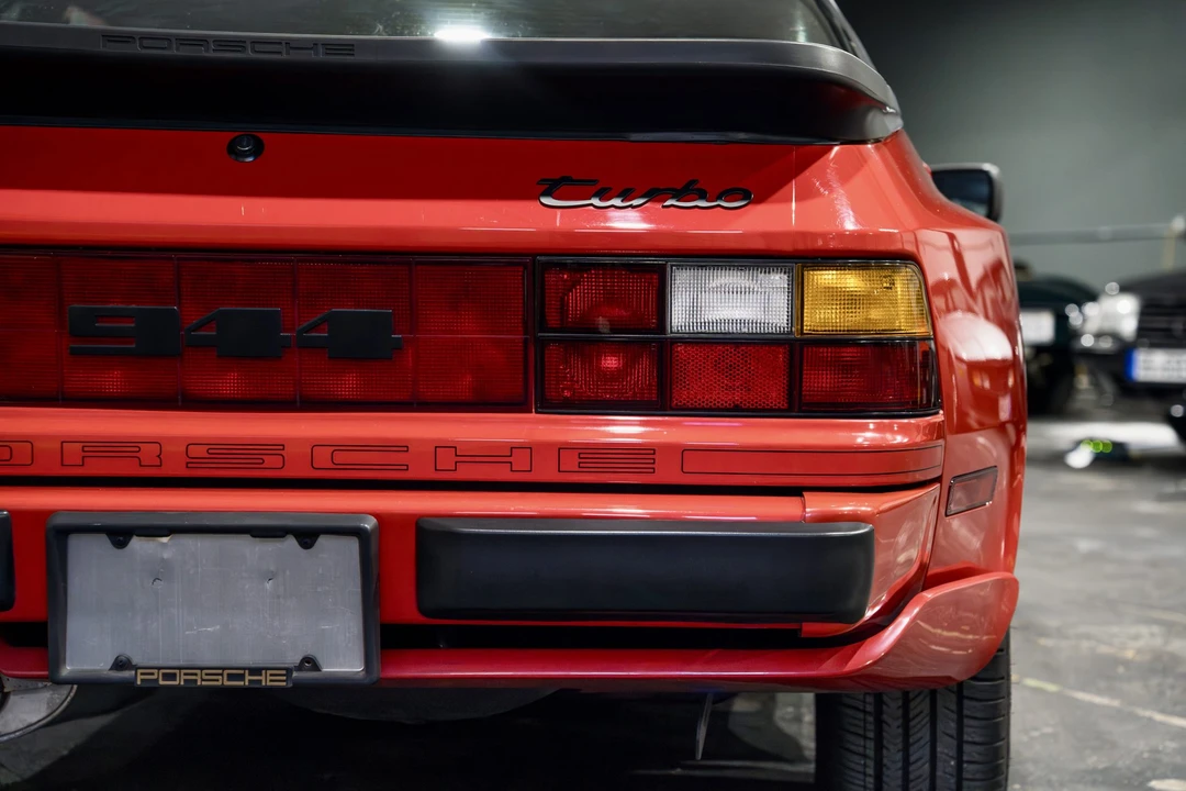 1986 Porsche 944 Turbo - Image 30 of 31
