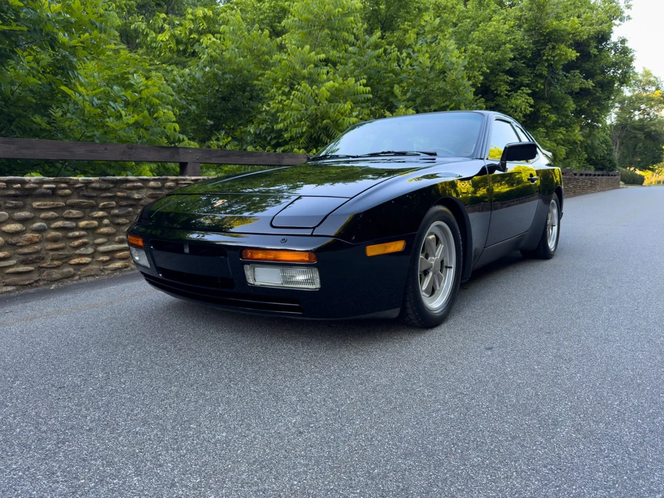1986 Porsche 944 Turbo - Image 5 of 31
