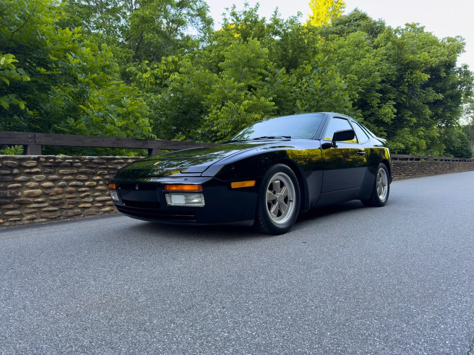 1986 Porsche 944 Turbo - Image 9 of 31