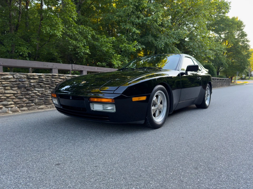 1986 Porsche 944 Turbo - Image 7 of 31
