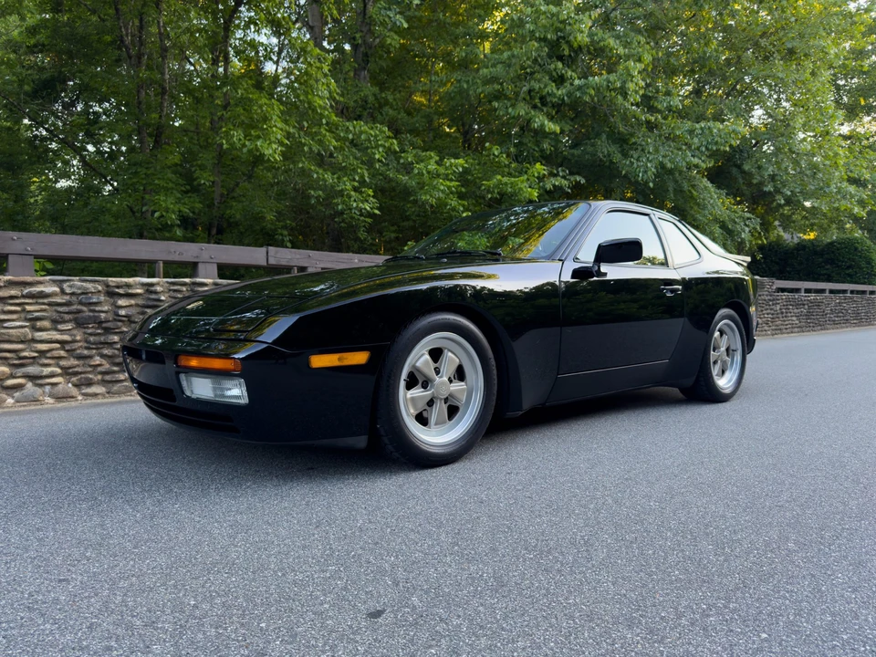 1986 Porsche 944 Turbo - Image 8 of 31