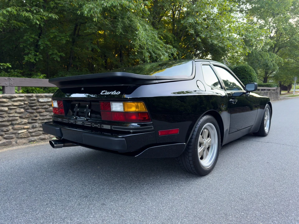 1986 Porsche 944 Turbo - Image 30 of 31