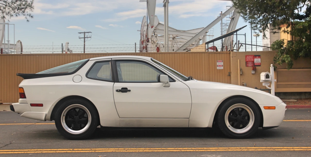 1986 Porsche 944 Turbo - Image 22 of 31
