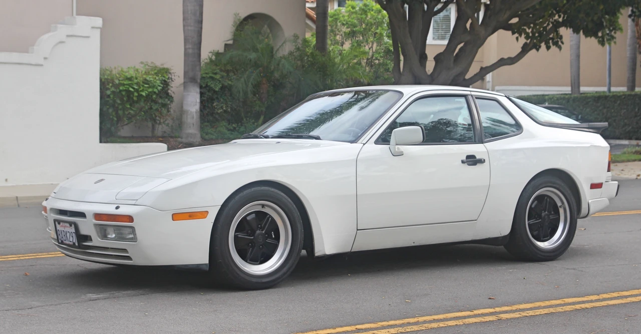 1986 Porsche 944 Turbo - Image 28 of 31