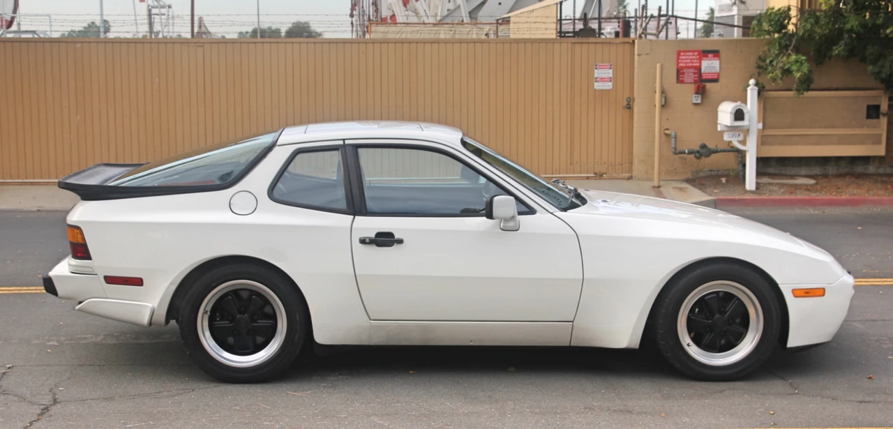 1986 Porsche 944 Turbo - Image 21 of 31
