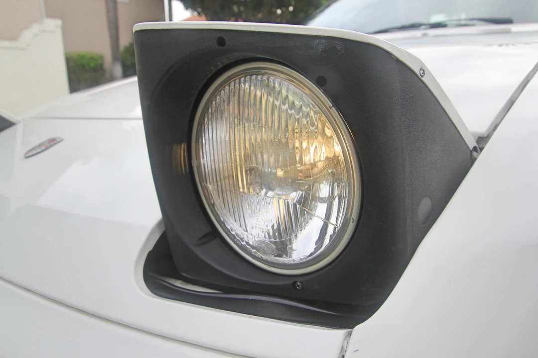 1986 Porsche 944 Turbo - Image 12 of 31