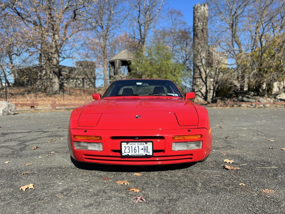 1986 Porsche 944 Turbo - Image 6 of 31