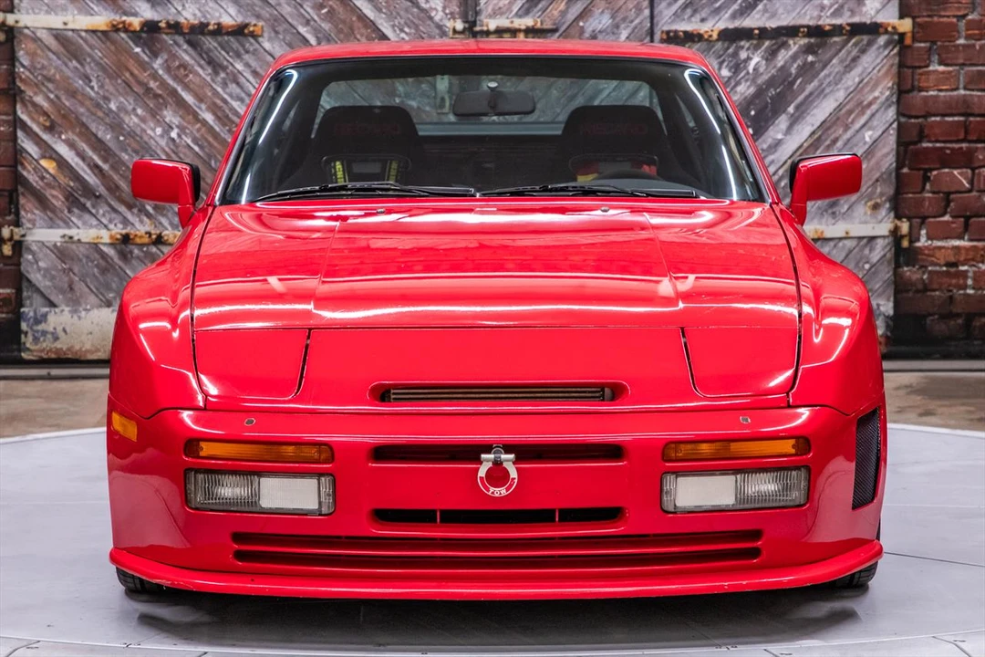 1986 Porsche 944 Turbo - Image 16 of 31