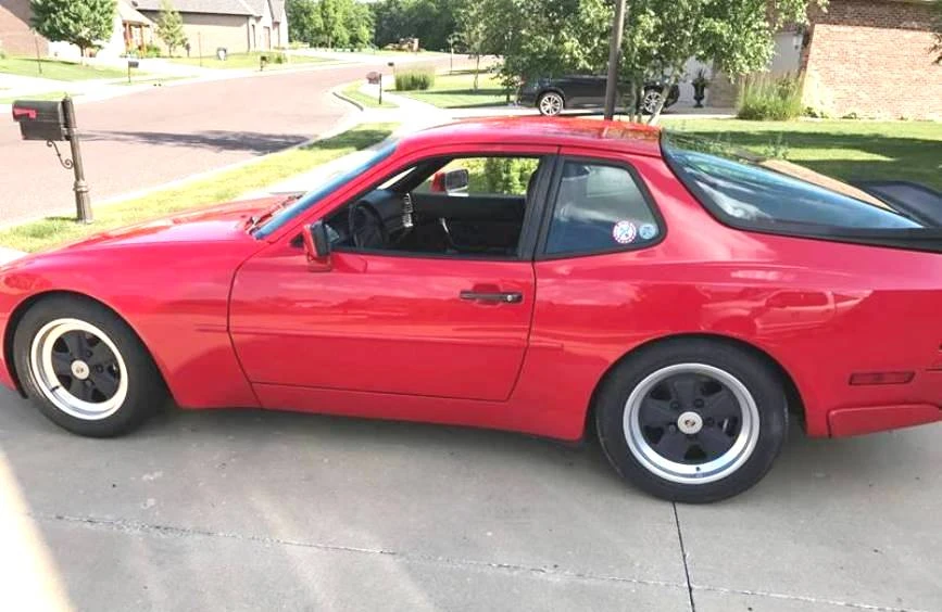 1986 Porsche 944 Turbo - Image 11 of 31