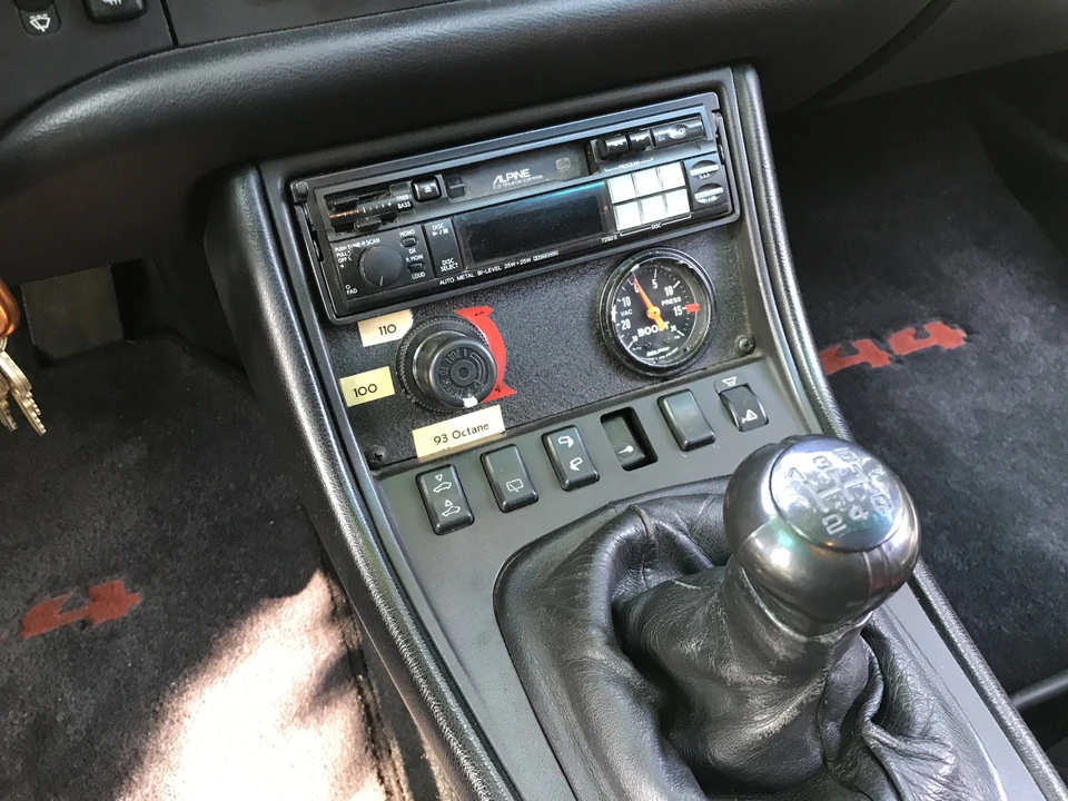 1986 Porsche 944 Turbo - Image 23 of 31