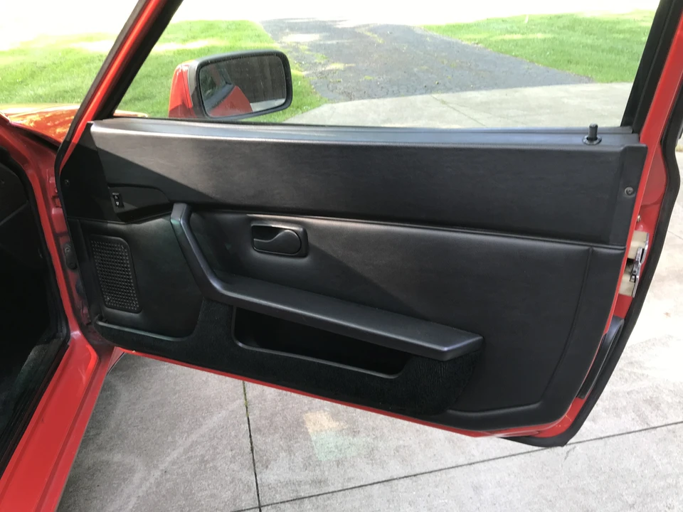 1986 Porsche 944 Turbo - Image 27 of 31