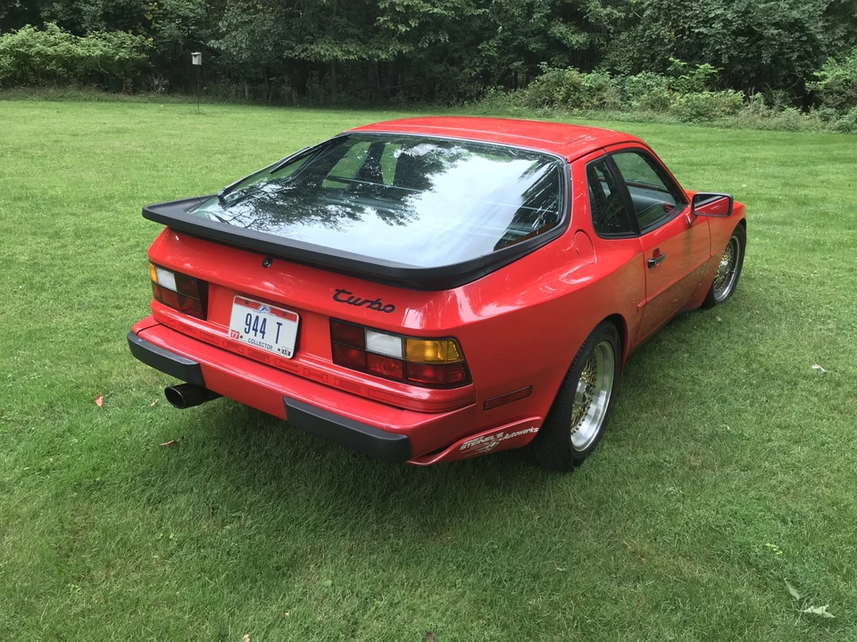 1986 Porsche 944 Turbo - Image 3 of 31