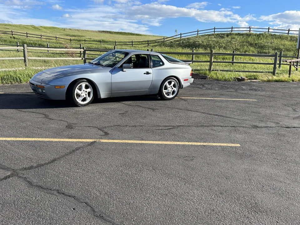 1986 Porsche 944 Turbo - Image 4 of 31