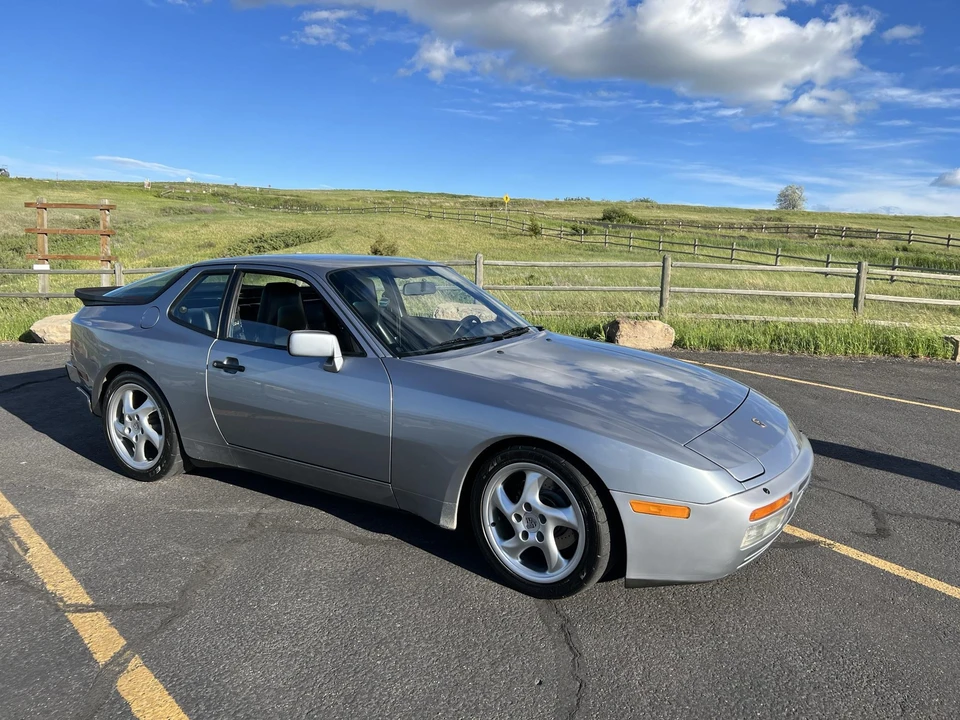 1986 Porsche 944 Turbo - Image 25 of 31