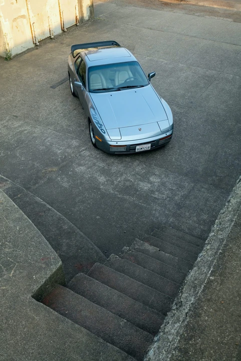 1986 Porsche 944 Turbo - Image 9 of 31