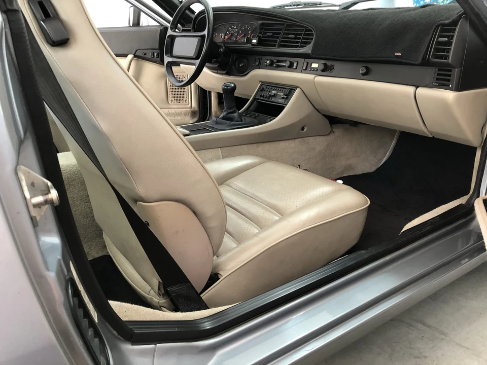 1986 Porsche 944 Turbo - Image 25 of 31