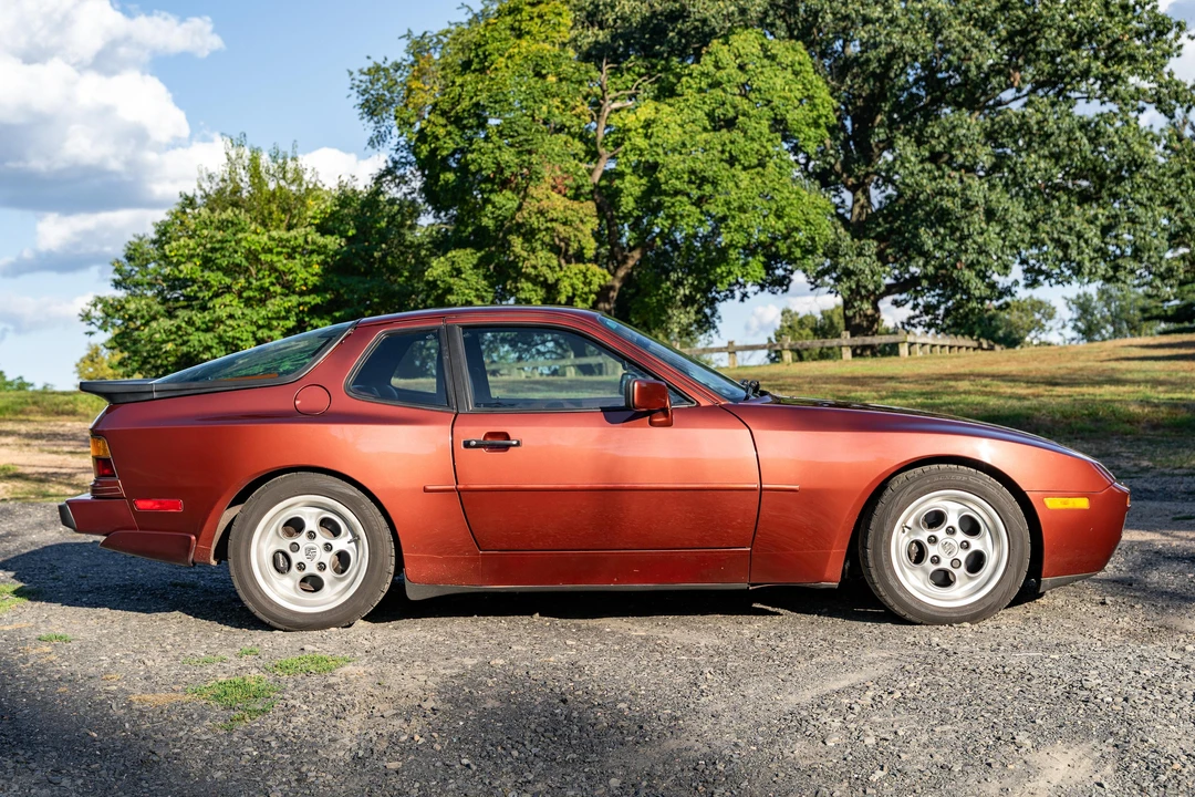 1986 Porsche 944 Turbo - Image 13 of 31