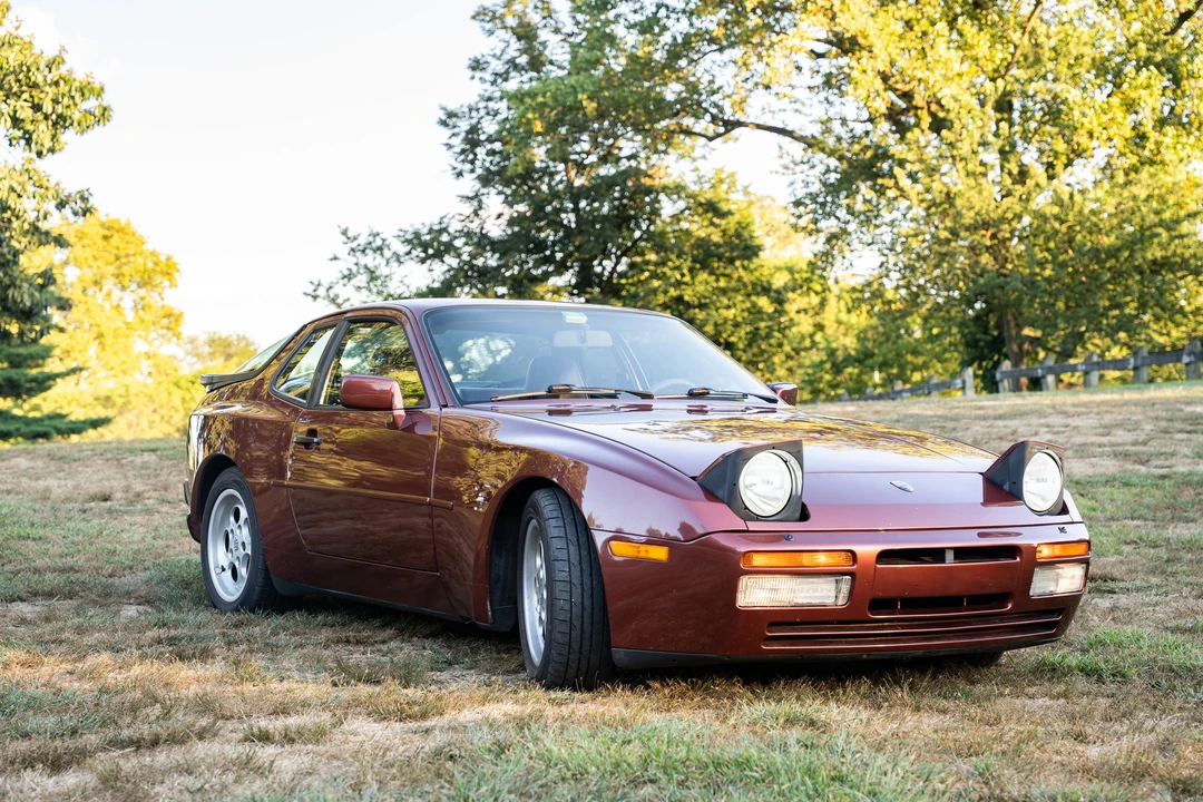 1986 Porsche 944 Turbo - Image 14 of 31