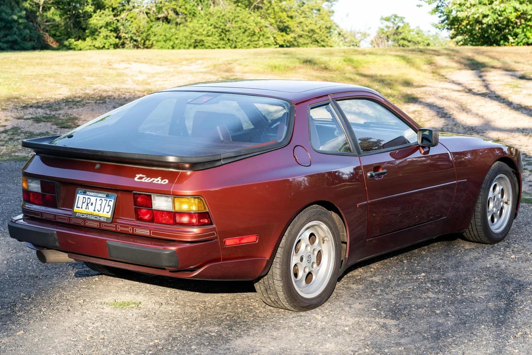 1986 Porsche 944 Turbo - Image 4 of 31