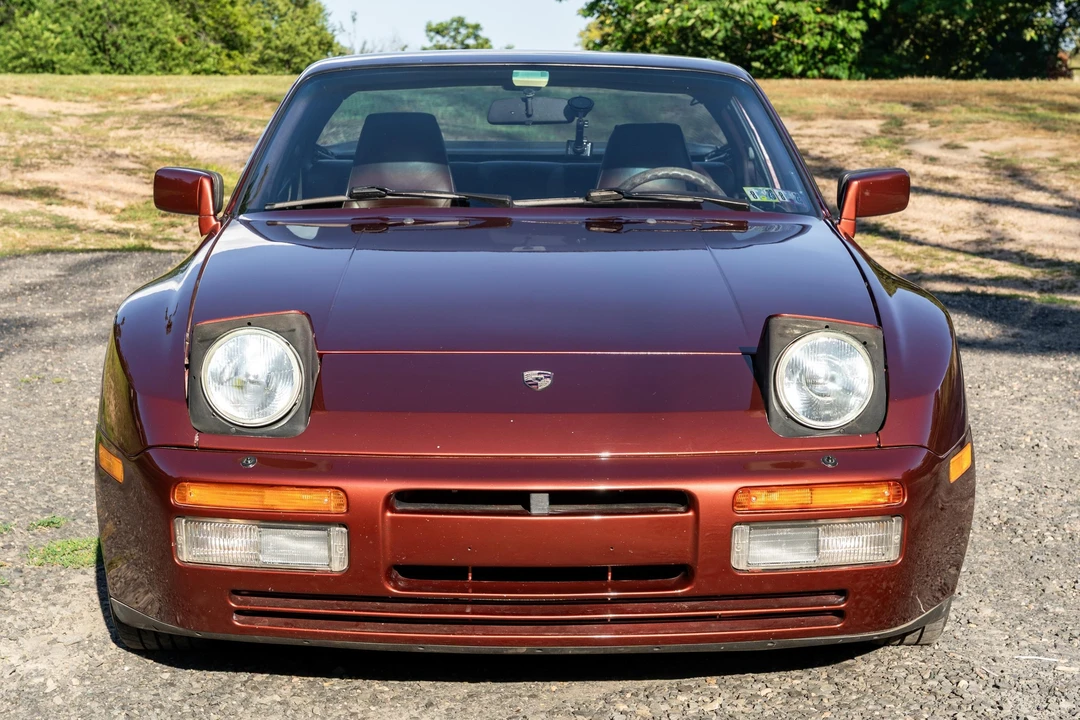 1986 Porsche 944 Turbo - Image 2 of 31