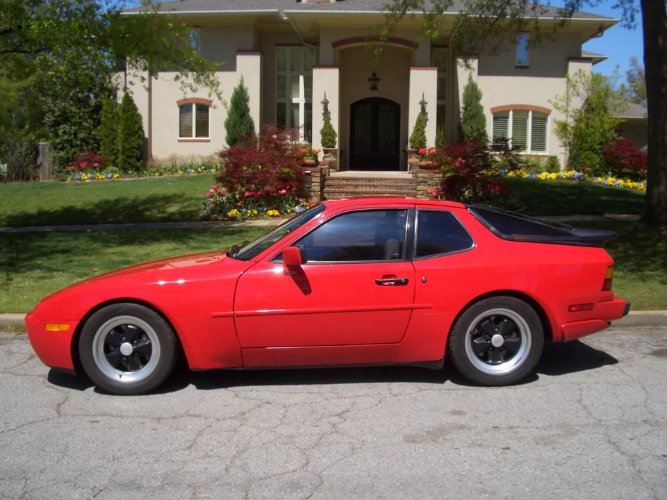 1986 Porsche 944 Turbo - Image 4 of 31