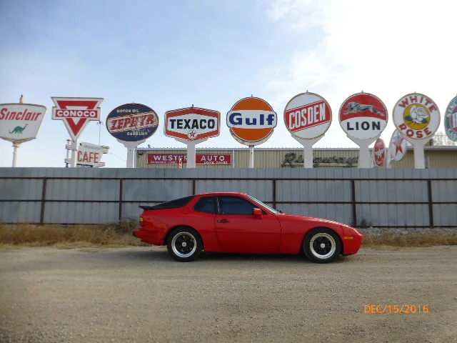 1986 Porsche 944 Turbo - Image 14 of 31
