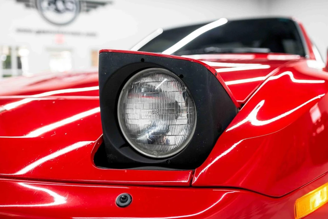 1986 Porsche 944 Turbo - Image 16 of 31