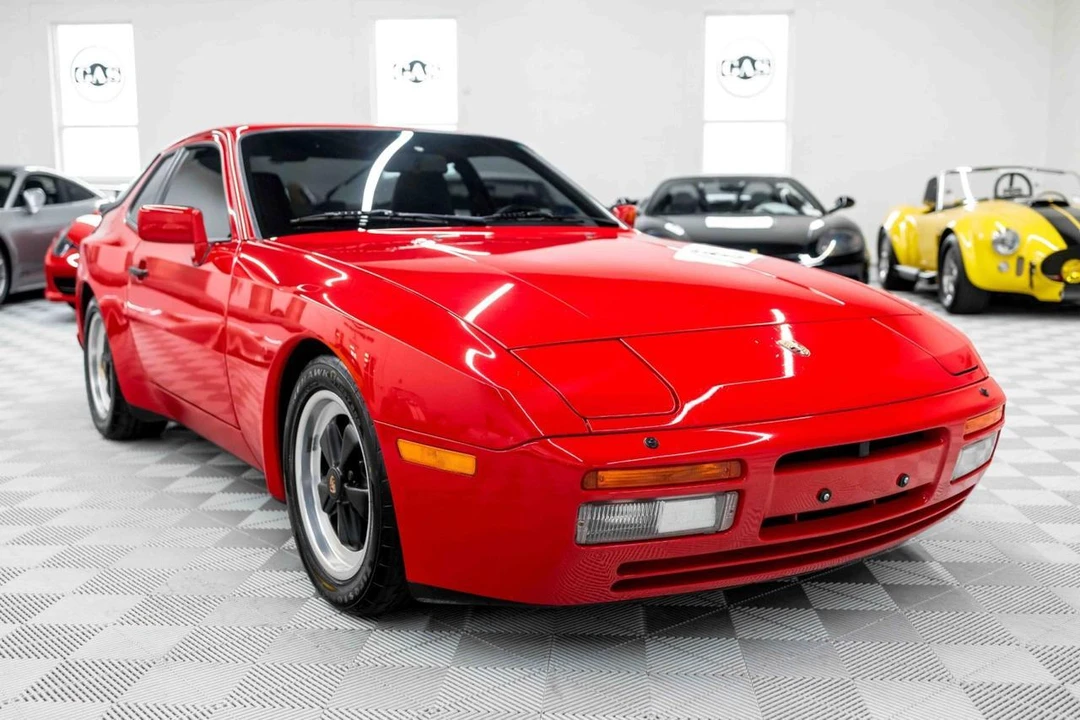 1986 Porsche 944 Turbo - Image 6 of 31