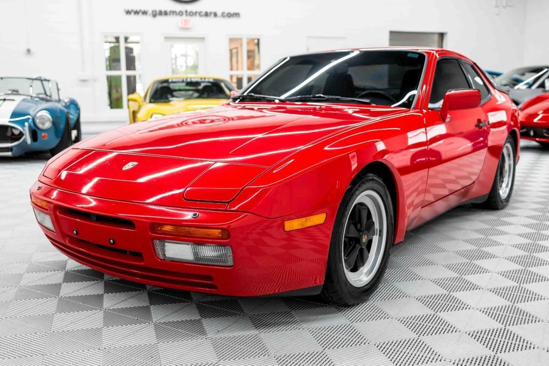 1986 Porsche 944 Turbo - Image 4 of 31