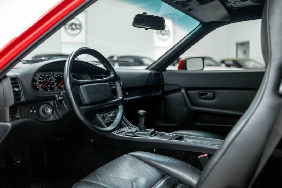 1986 Porsche 944 Turbo - Image 3 of 31