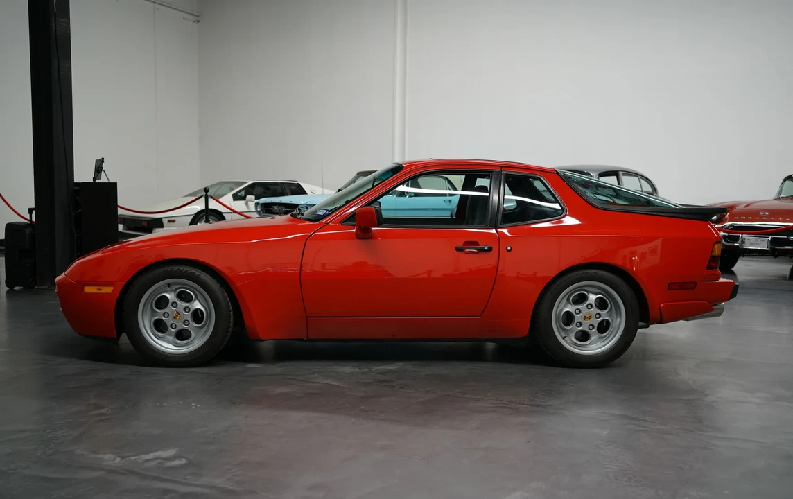 1986 Porsche 944 Turbo - Image 6 of 6