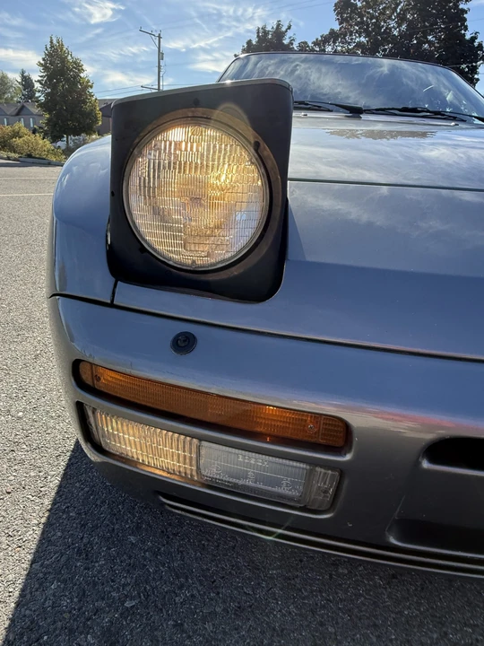 1986 Porsche 944 Turbo - Image 10 of 31