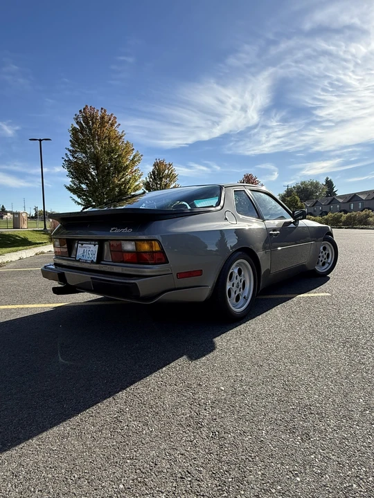 1986 Porsche 944 Turbo - Image 5 of 31