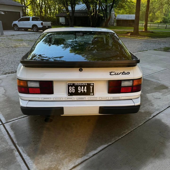 1986 Porsche 944 Turbo - Image 13 of 31