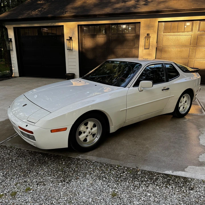 1986 Porsche 944 Turbo - Image 8 of 31