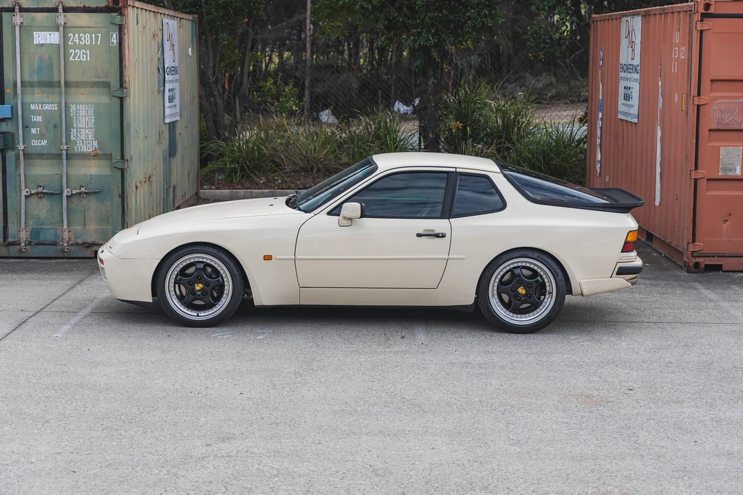 1986 Porsche 944 Turbo - Image 20 of 31
