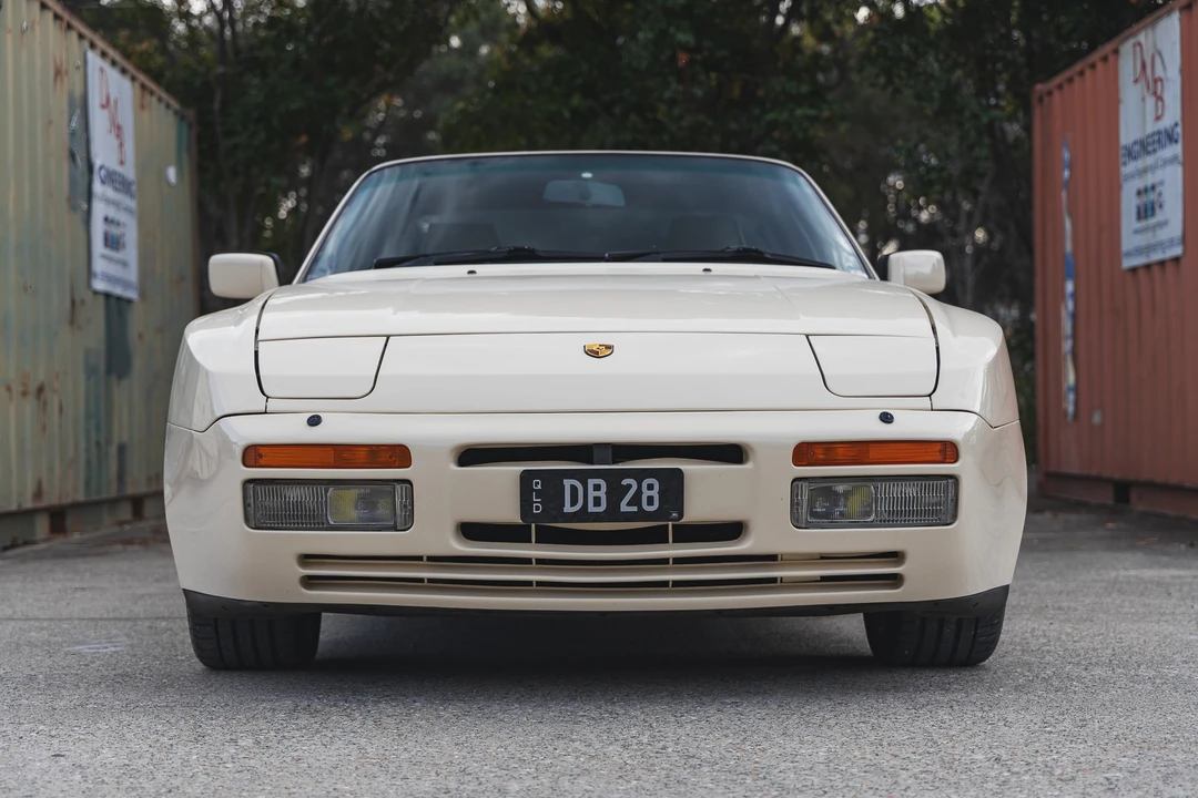 1986 Porsche 944 Turbo - Image 10 of 31