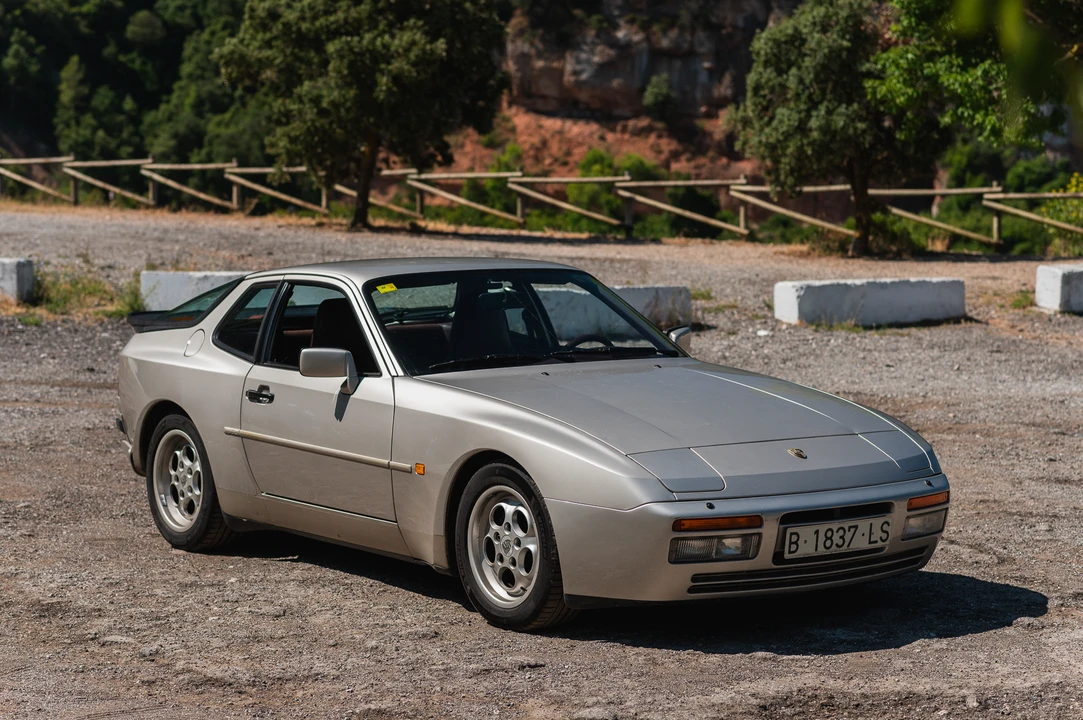 1986 Porsche 944 Turbo - Image 3 of 31