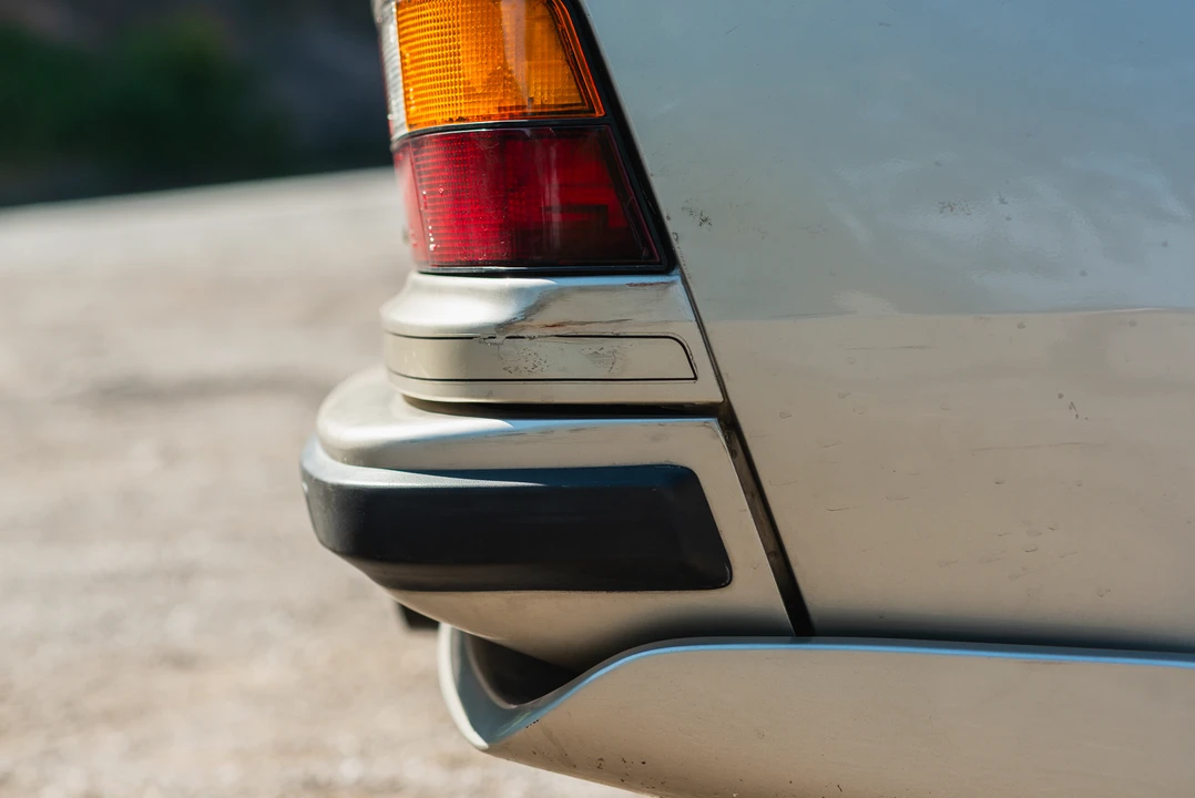 1986 Porsche 944 Turbo - Image 17 of 31