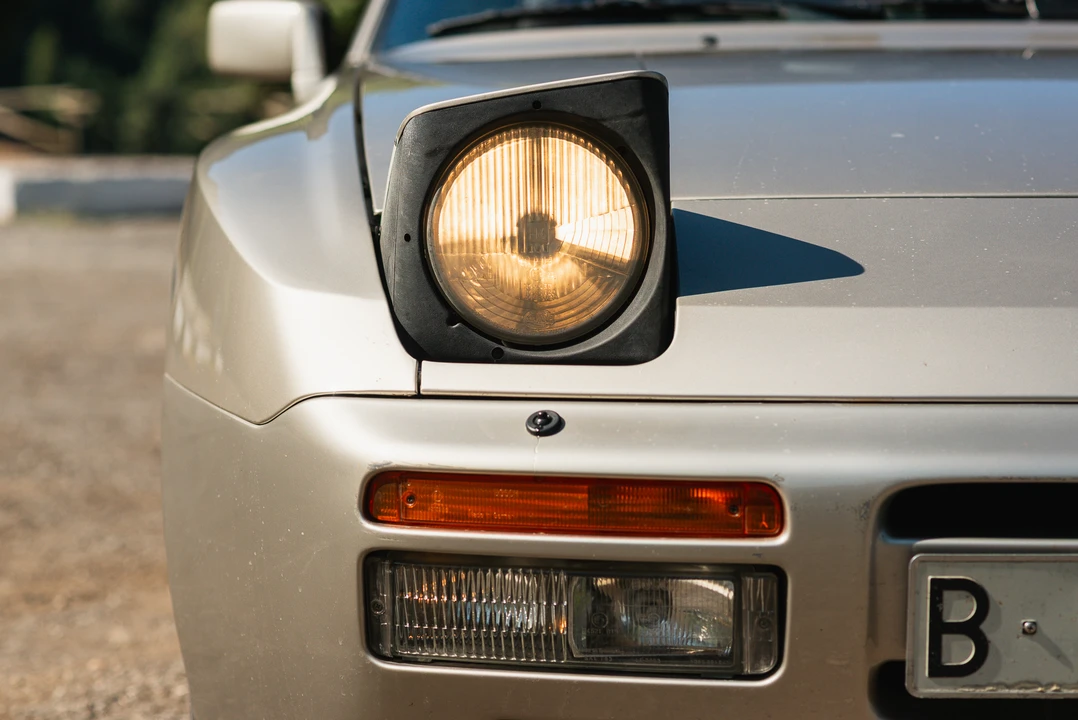 1986 Porsche 944 Turbo - Image 30 of 31