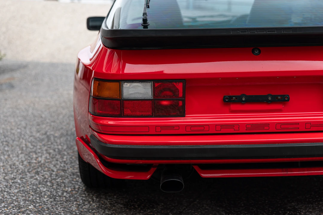 1986 Porsche 944 Turbo - Image 14 of 31